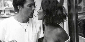 lưu luyến trong tình yêu