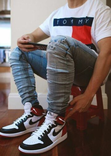 ripped jeans outfit men