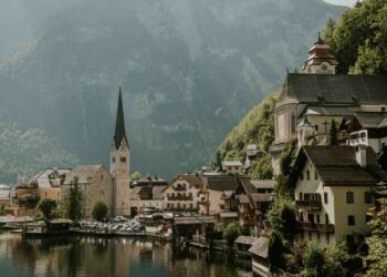 Thị trấn Hallstatt ở Áo