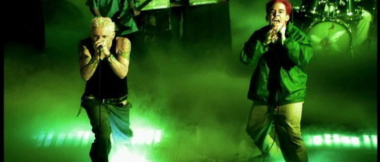 Linkin Park – One Step Closer (2000)