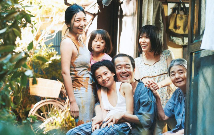 review phim Shoplifters (2018)