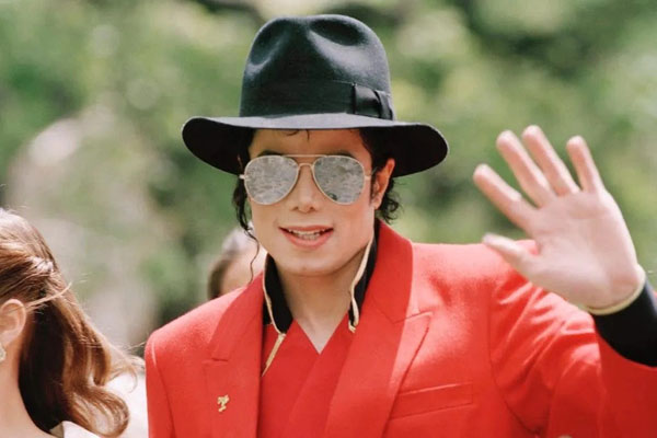 Phong cách thời trang của Michael Jackson (5)