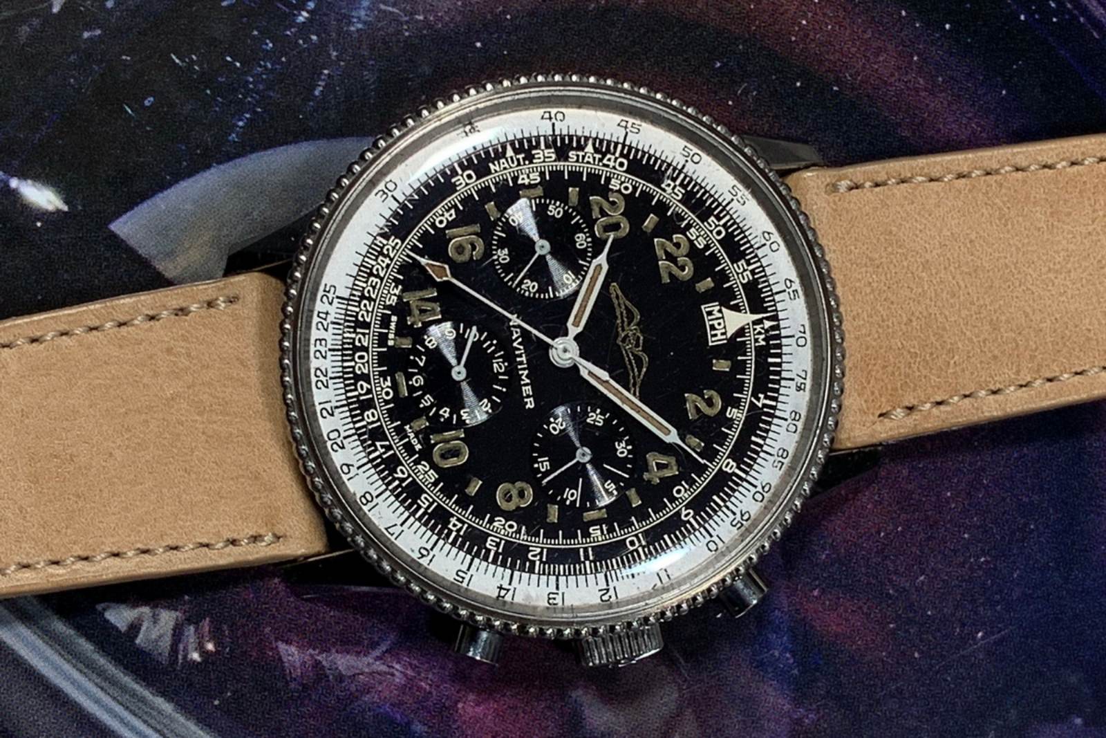 Đồng hồ Breitling Cosmonaute