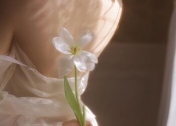 Làm gì khi chồng ngoại tình