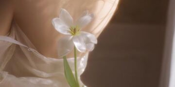 Làm gì khi chồng ngoại tình