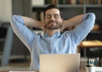 cách áp dụng Mindfulness trong công việc