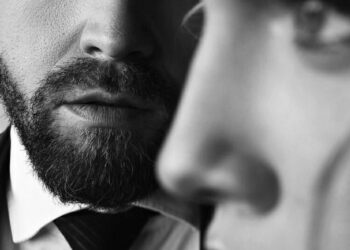 Đời không đơn giản như bạn nghĩ, nên đừng vội phán xét